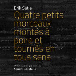 Quatre petits morceaux montés à poire et tournés en tous sens